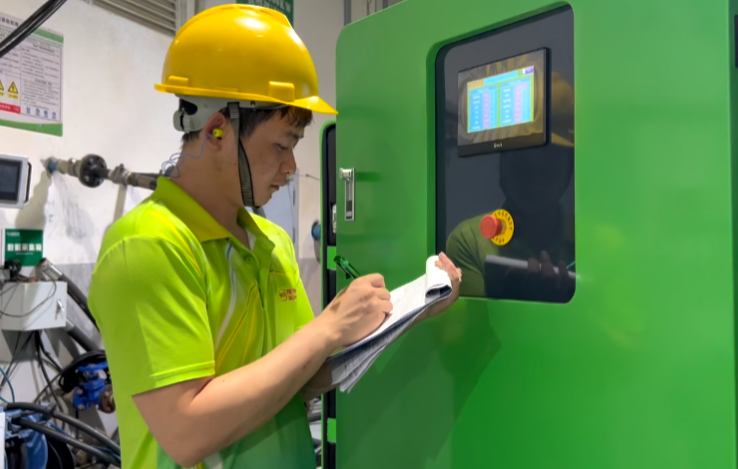 Air compressor oil analysis and technical parameter check