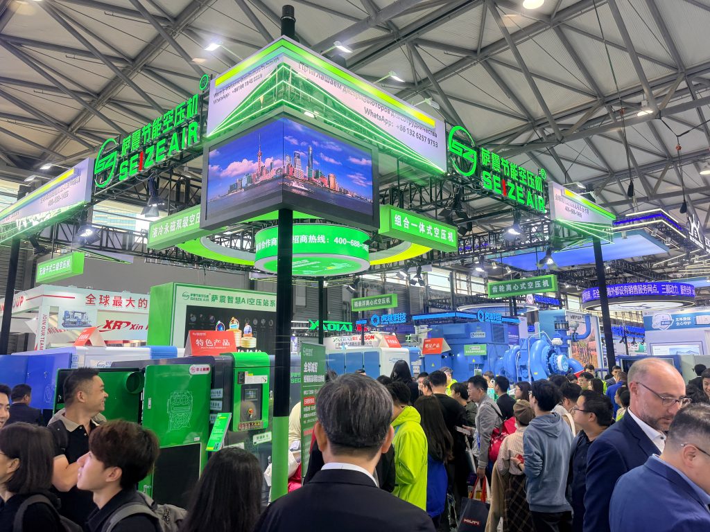At the 2025 Shanghai PTC exhibition, the Seize air compressor booth showcased the latest high-efficiency compressed air solutions, attracting many industry professionals and customers to visit and exchange ideas.
